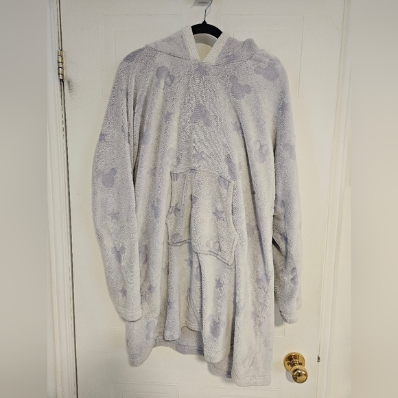 Disney Tops - Walt Disney Womens Minnie Mouse Fleece Lounge Hoodie XXL plus Size Oversized